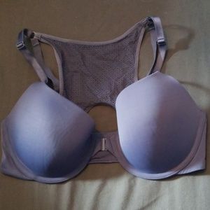 FRONT CLOSE VS BRA 34D